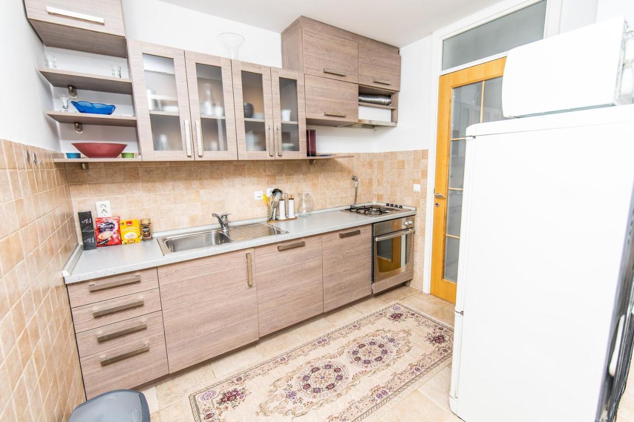 Modern 2Bdr Apartment In The Center- Free Parking Sarajevo Exterior photo